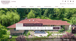 Desktop Screenshot of bhhsfirstrealty.com